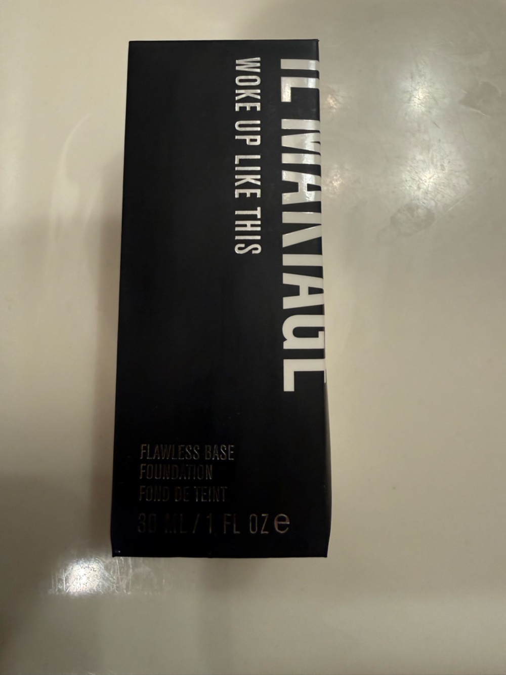 IL Makiage Flawless Base Liquid Foundation
